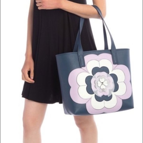 kate spade Handbags - NWOT Kate Spade Reiley Tote